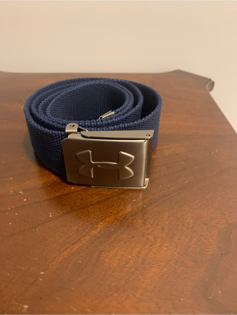 6/$20 Under Armour Men's Navy Web Belt with Metal Logo Buckle A13